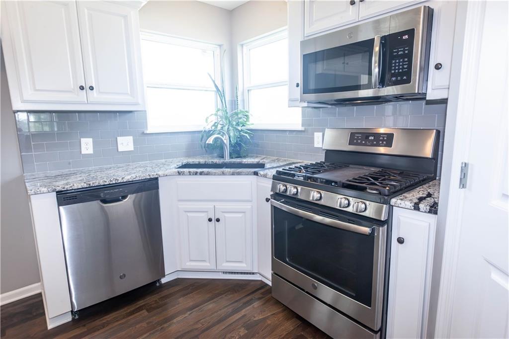 Photo 6 of 8908 NE 117th Terrace