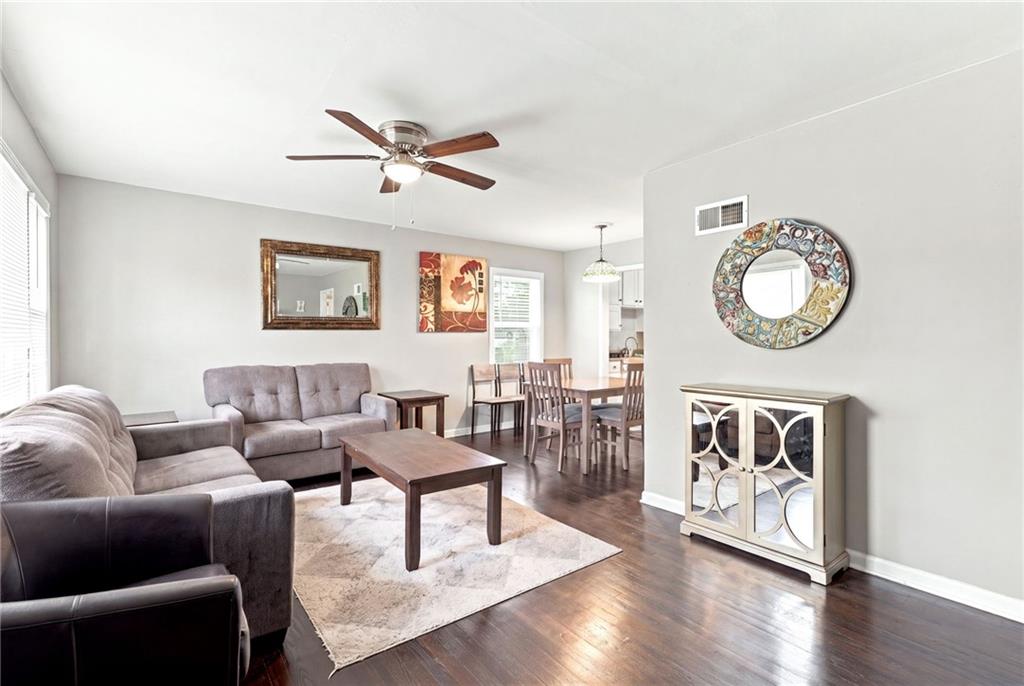 Photo 5 of 4014 Monroe Avenue