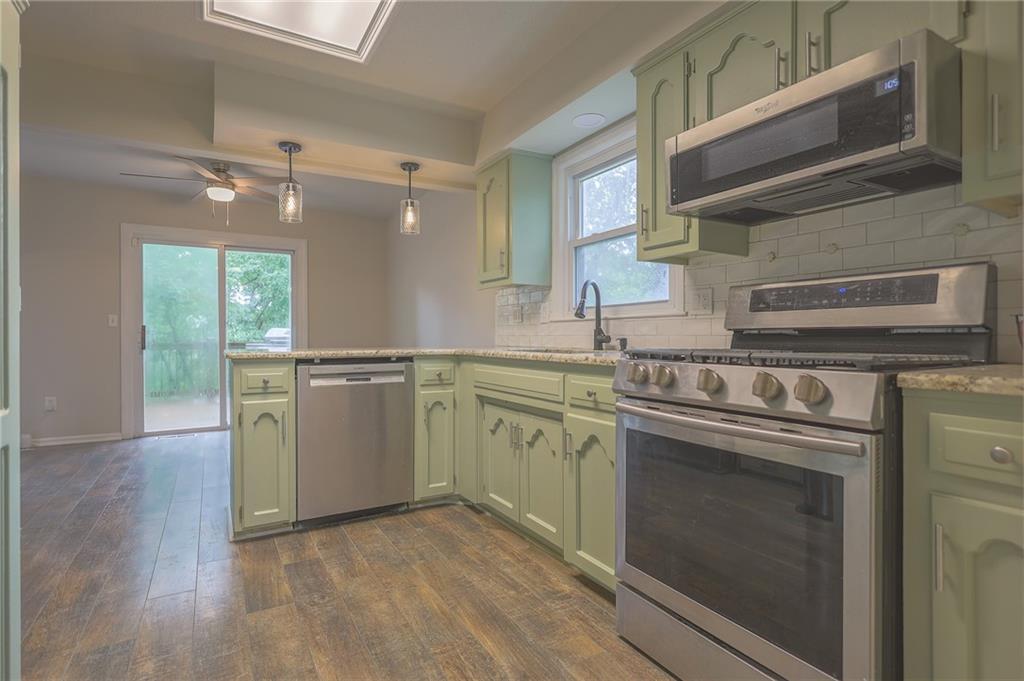 Photo 6 of 5778 Bower Street