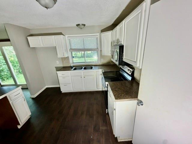 Photo 4 of 7906 E 93rd Street