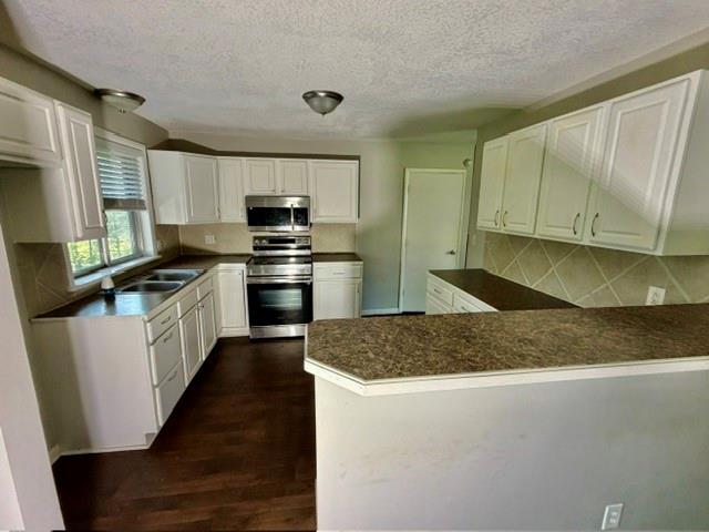 Photo 5 of 7906 E 93rd Street