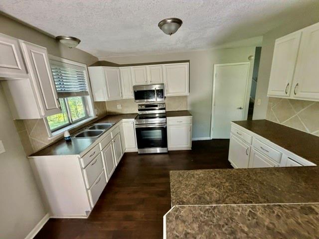 Photo 6 of 7906 E 93rd Street