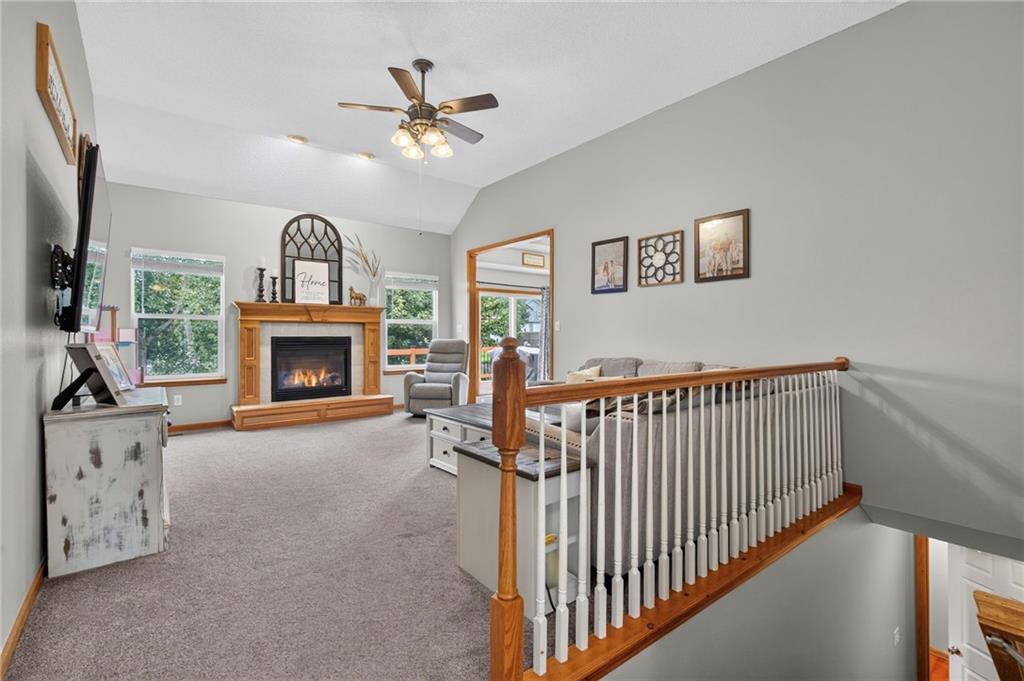 Photo 5 of 1211 NW Baytree Drive