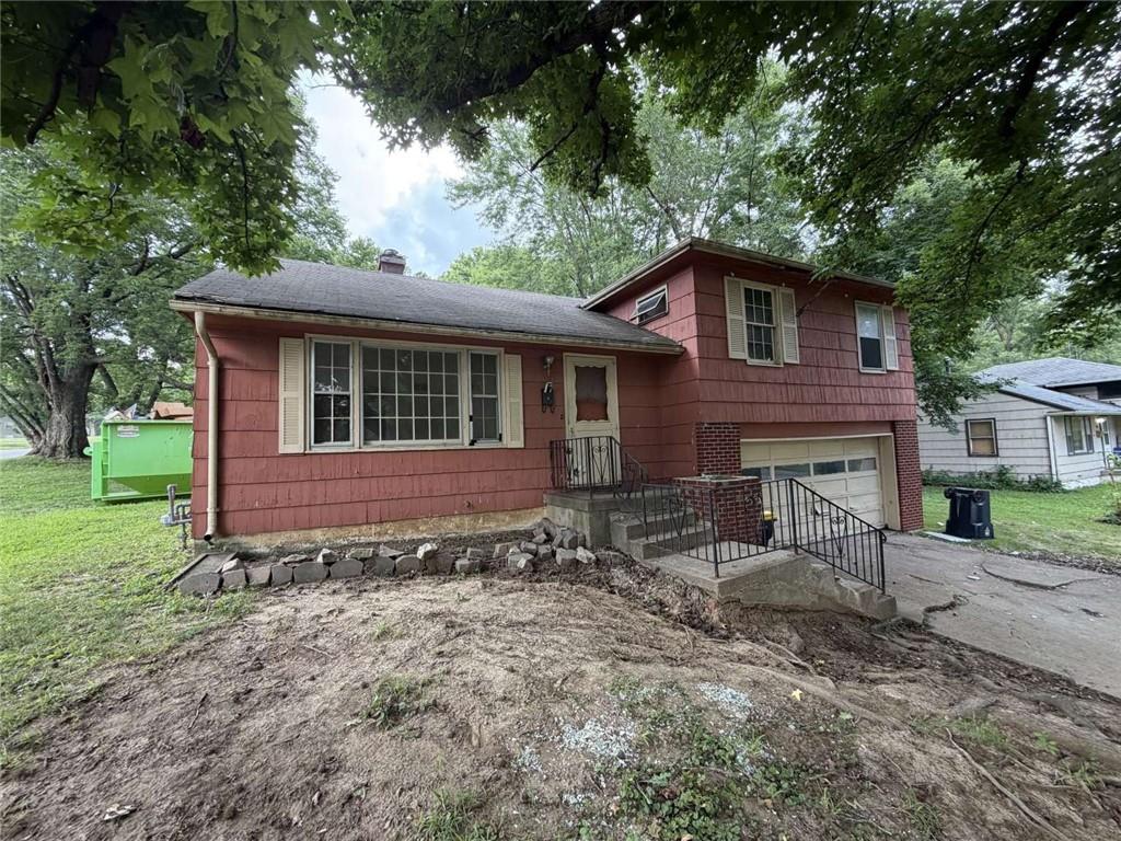 Photo of 5401 Smalley Avenue