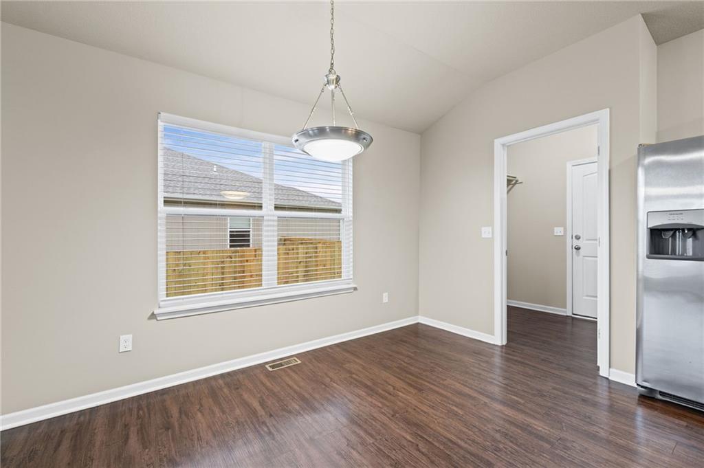 Photo 7 of 734 S Cypress Street