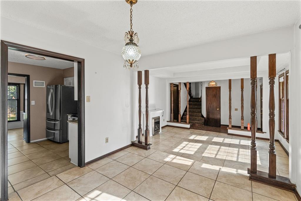 Photo 6 of 10530 Wedd Street
