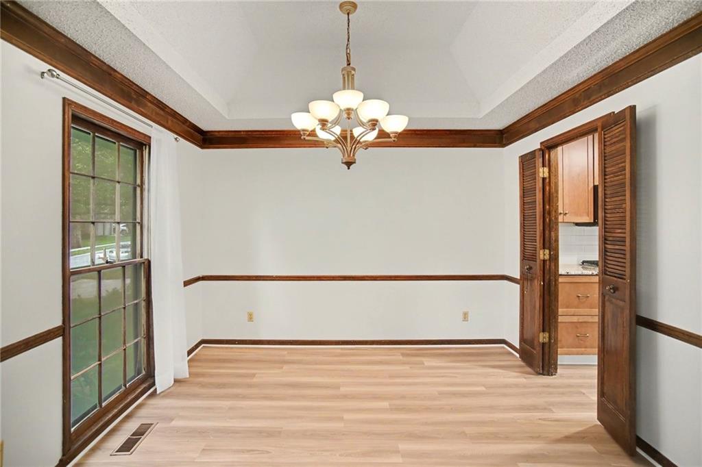 Photo 6 of 12904 W 70th Terrace