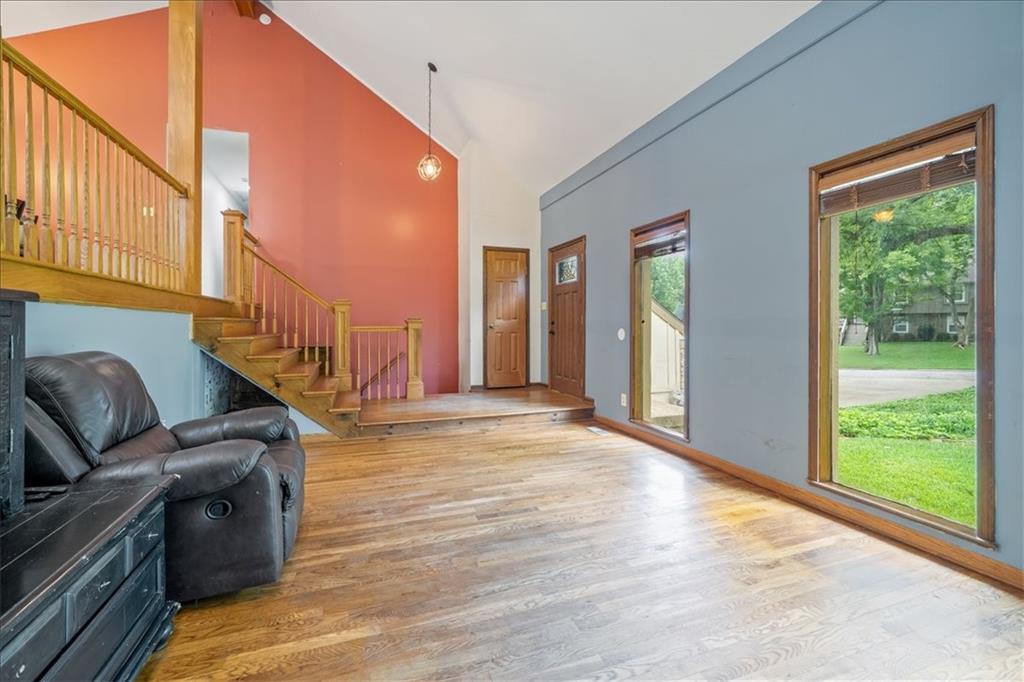 Photo 7 of 6908 Millridge Street