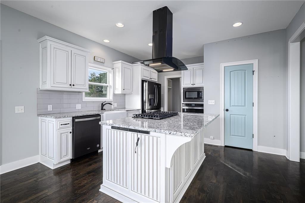 Photo 7 of 21815 187th Street