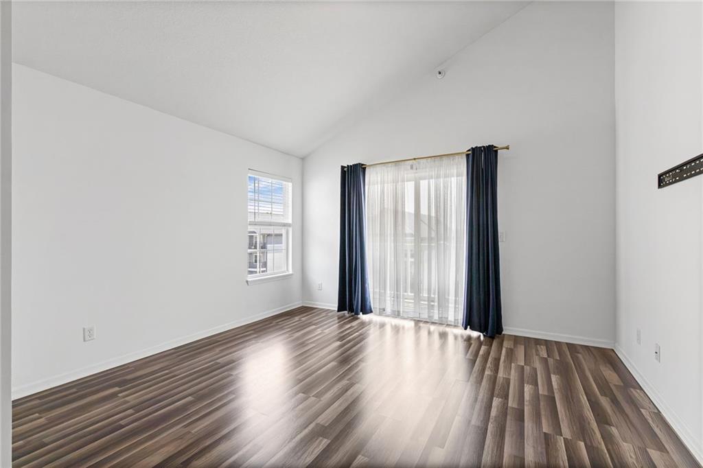 Photo 7 of 5500 NE 80th Terrace #3B
