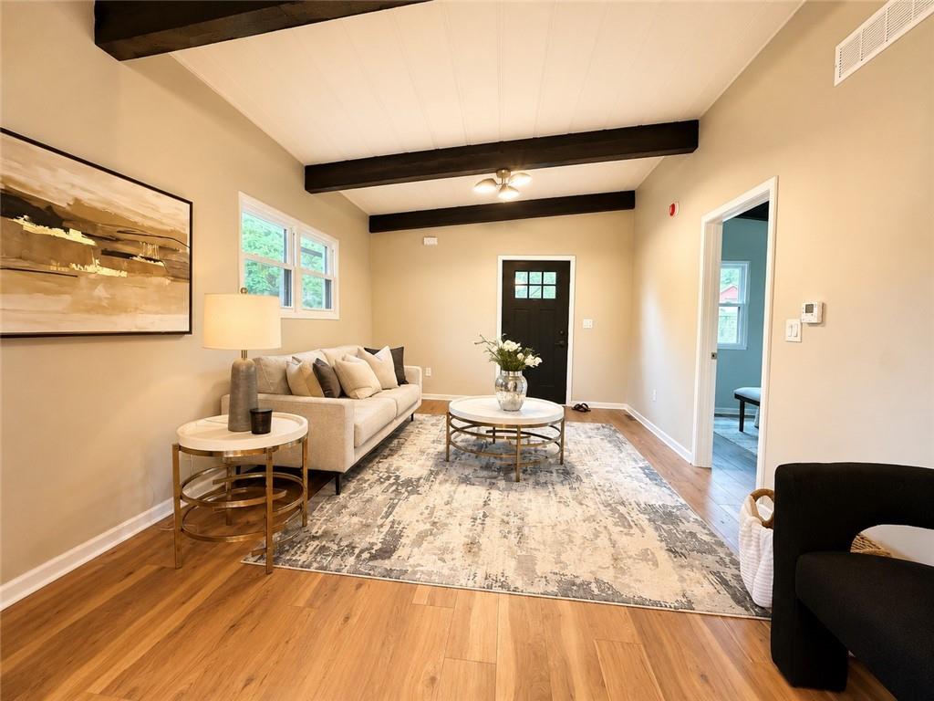 Photo 4 of 1414 Park Court