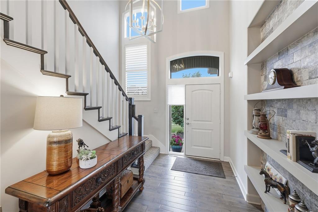 Photo 5 of 16503 S Parkwood Street