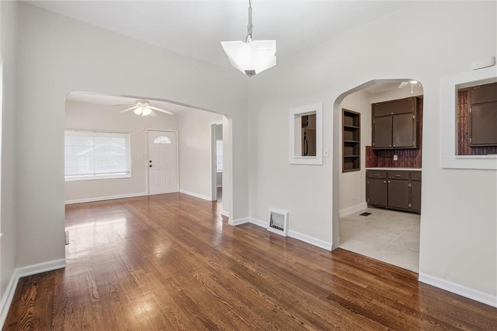Photo 7 of 6033 Harrison Street