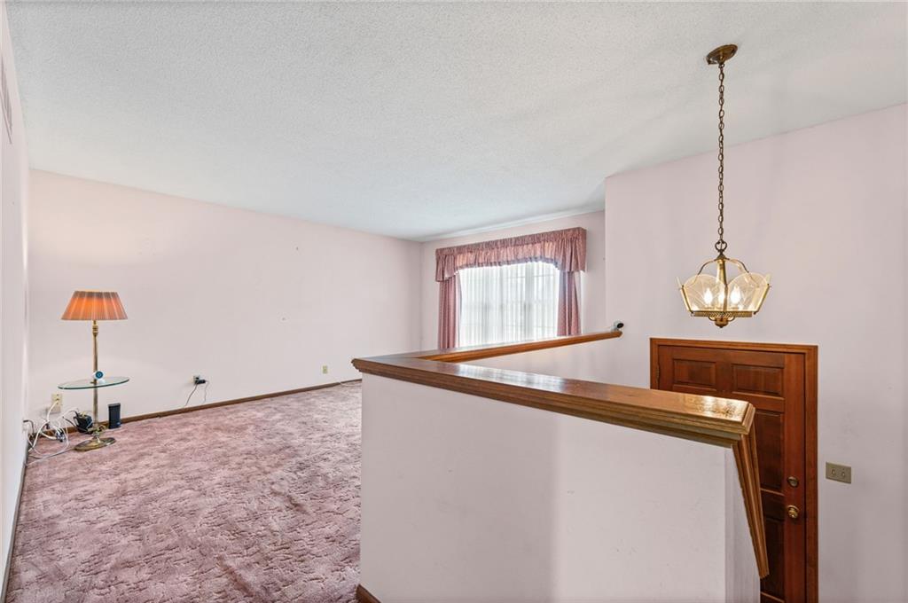 Photo 5 of 4924 Welborn Lane