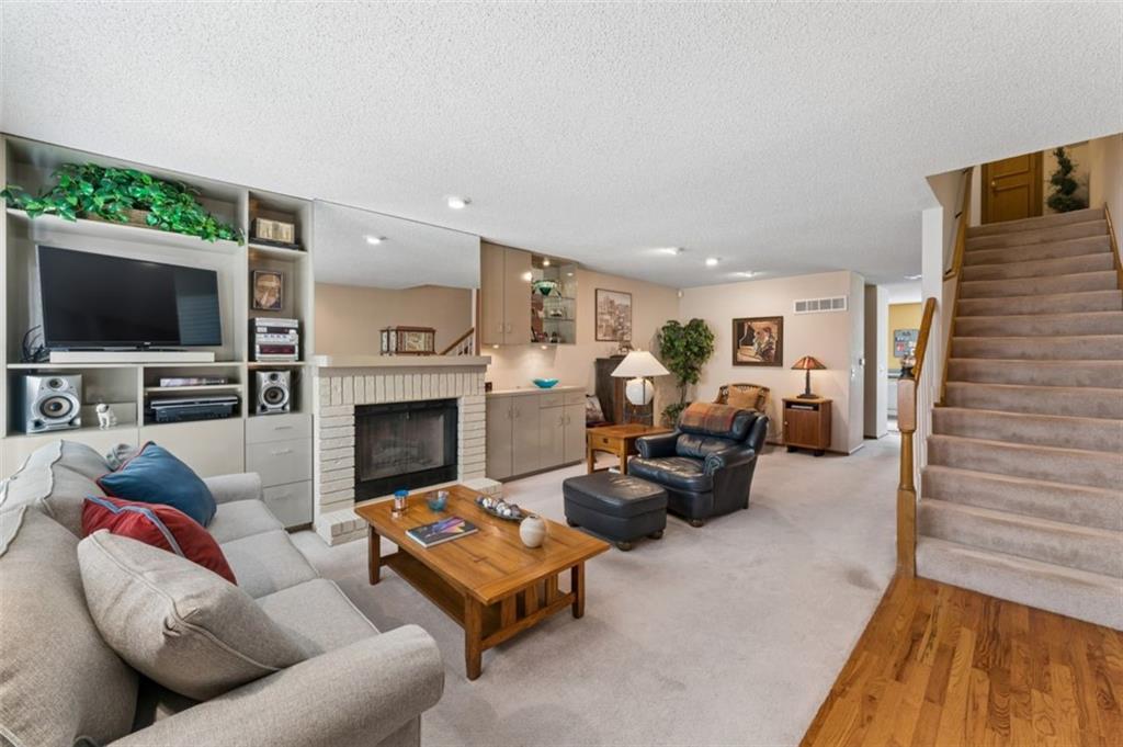Photo 5 of 5124 W 62nd Street