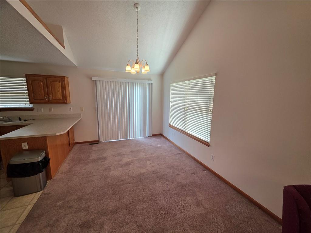Photo 4 of 404 Blue Grass Drive