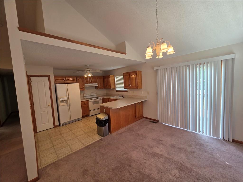 Photo 7 of 404 Blue Grass Drive