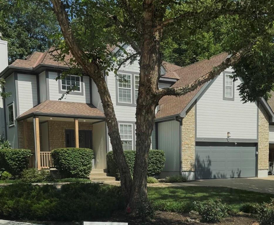 Photo of 12124 Grand Avenue