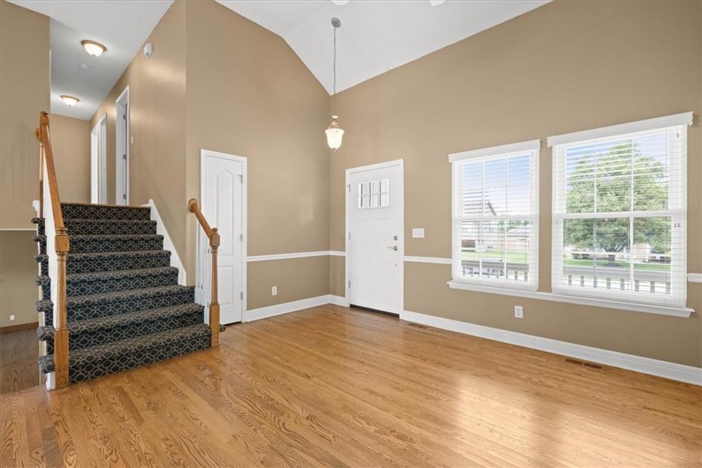 Photo 3 of 1637 SE Dalton Drive