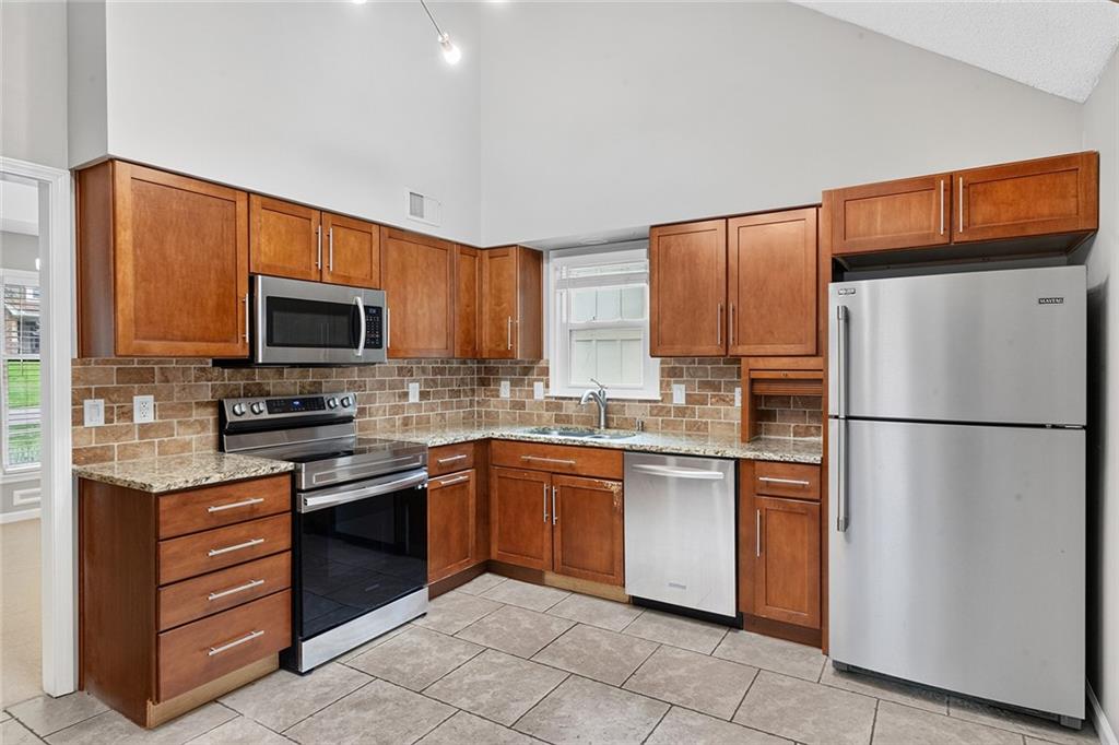 Photo 6 of 7806 Caenen Street