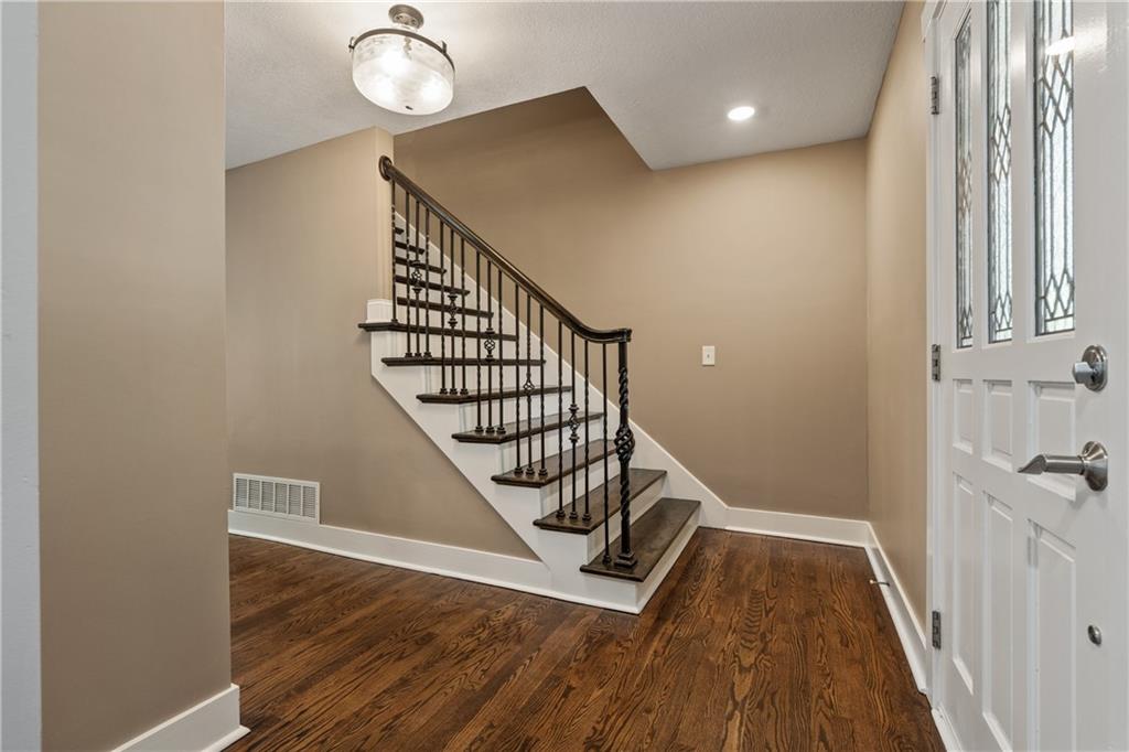 Photo 4 of 15125 W 84th Street
