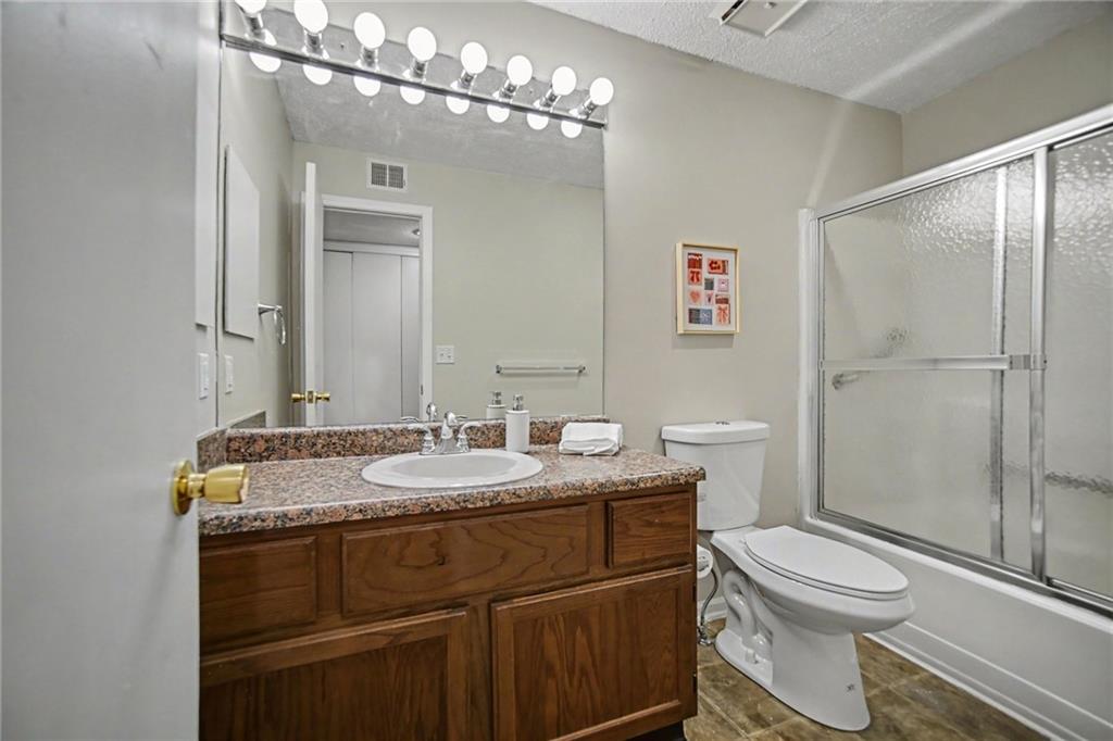 Photo 4 of 11216 Nieman Road #101