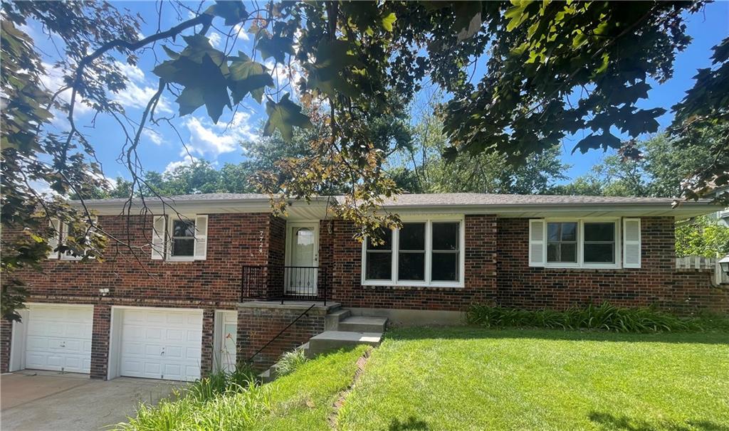 Photo of 7724 NW Eastside Drive
