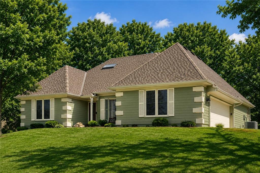Photo of 18502 W 114th Street in Olathe, KS