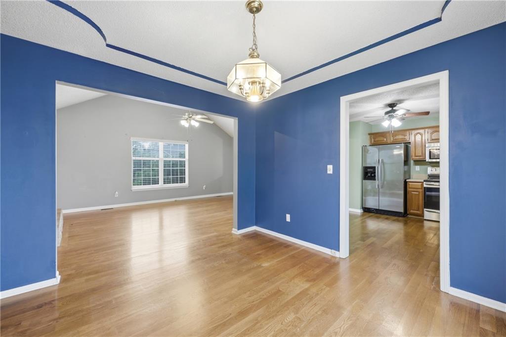 Photo 5 of 14512 Bristol Avenue
