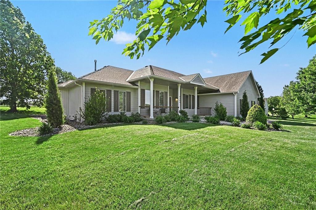 Photo 2 of 4204 SE Wingate Circle