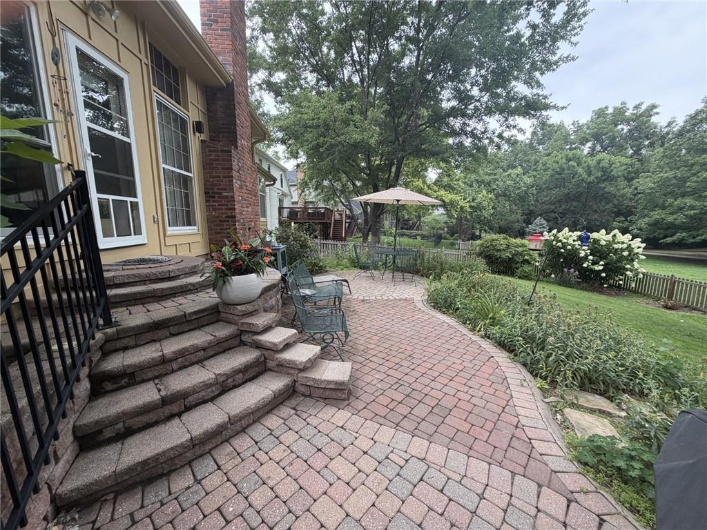 Photo 4 of 8531 Hallet Street