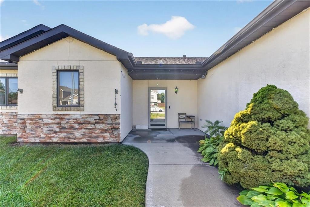 Photo 6 of 3023 N 157th Street