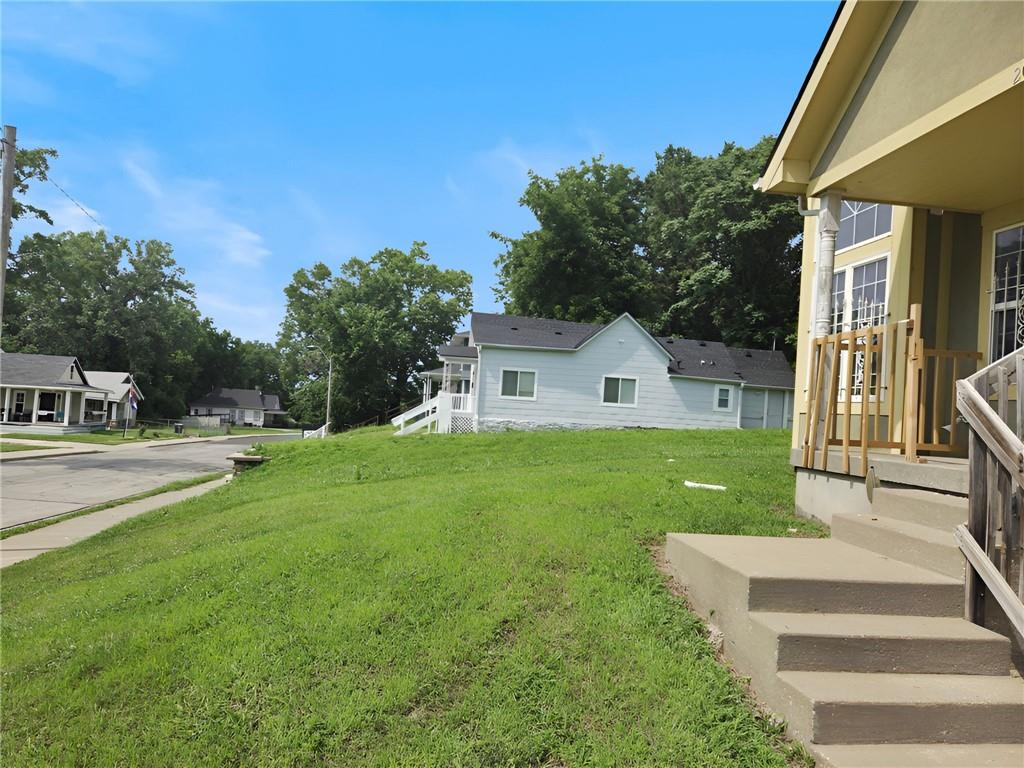 Photo 6 of 2035 Montgall Avenue