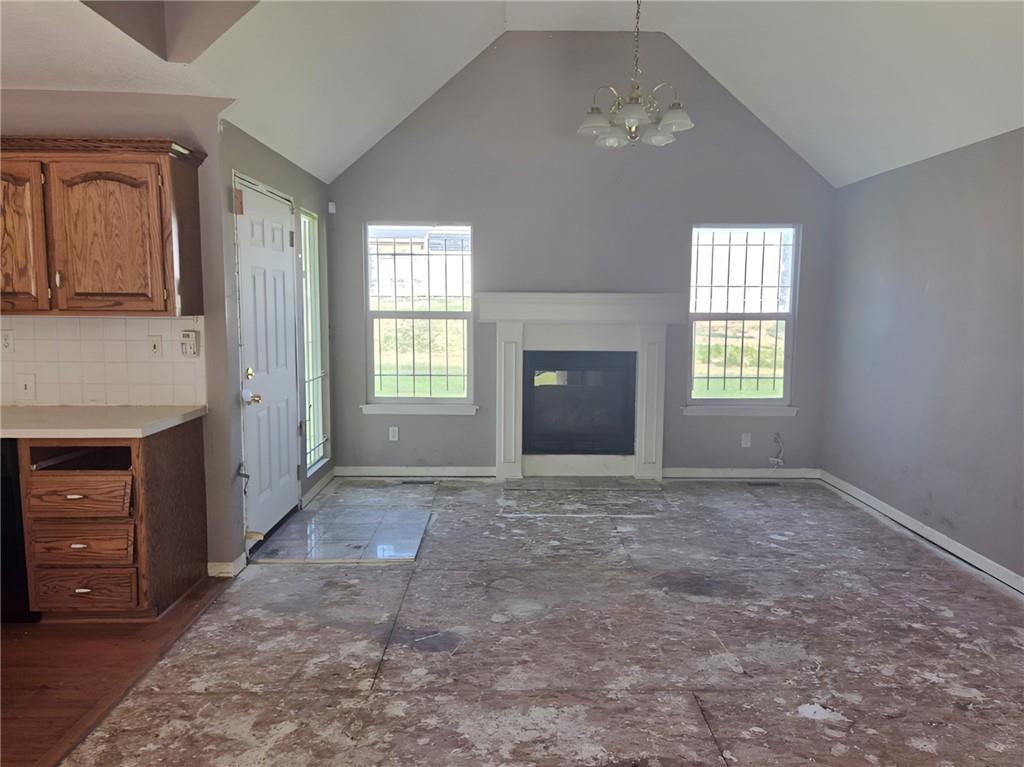 Photo 7 of 2035 Montgall Avenue
