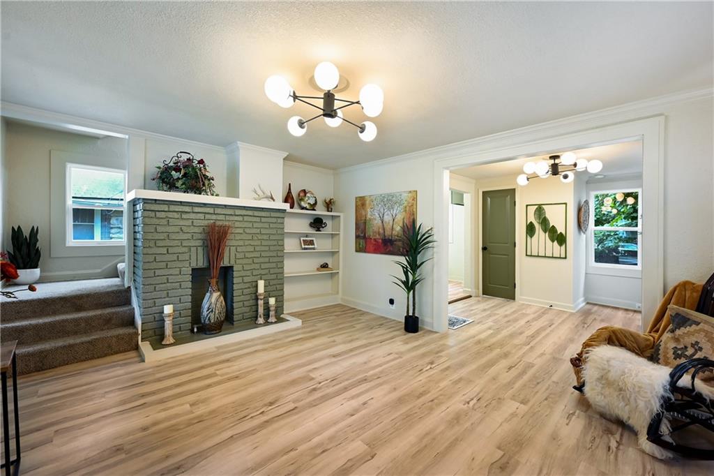 Photo 6 of 2403 E 69th Terrace