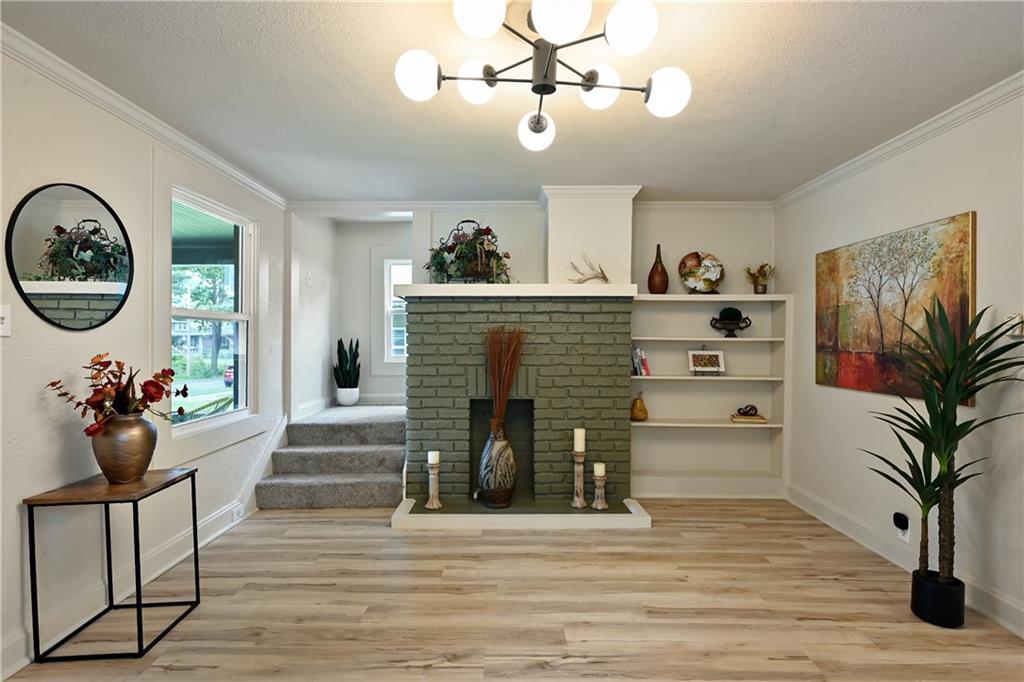 Photo 7 of 2403 E 69th Terrace