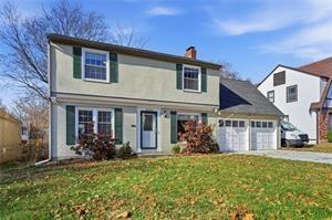 Photo of 8004 Holmes Road in Kansas City, MO