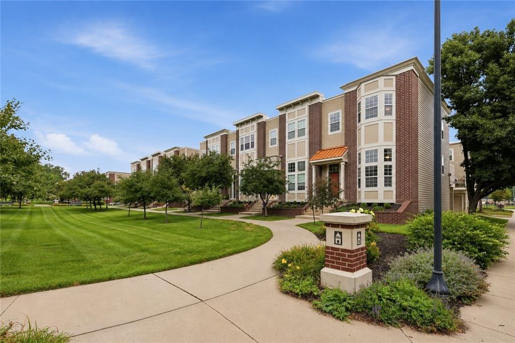 Photo 5 of 2901 Gentry Park Parkway