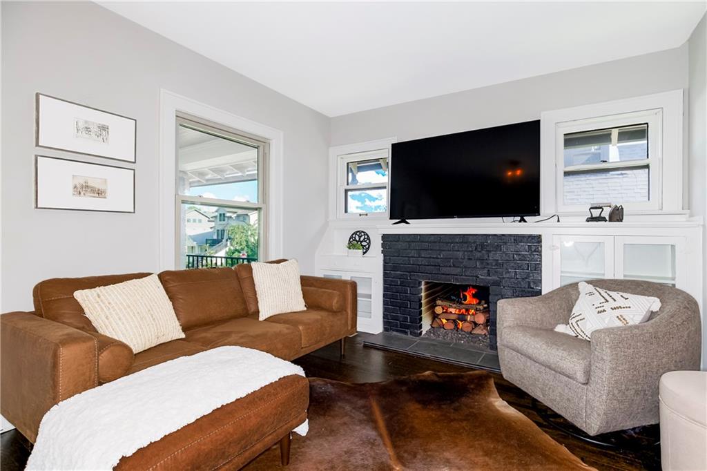 Photo 6 of 4428 Summit Street