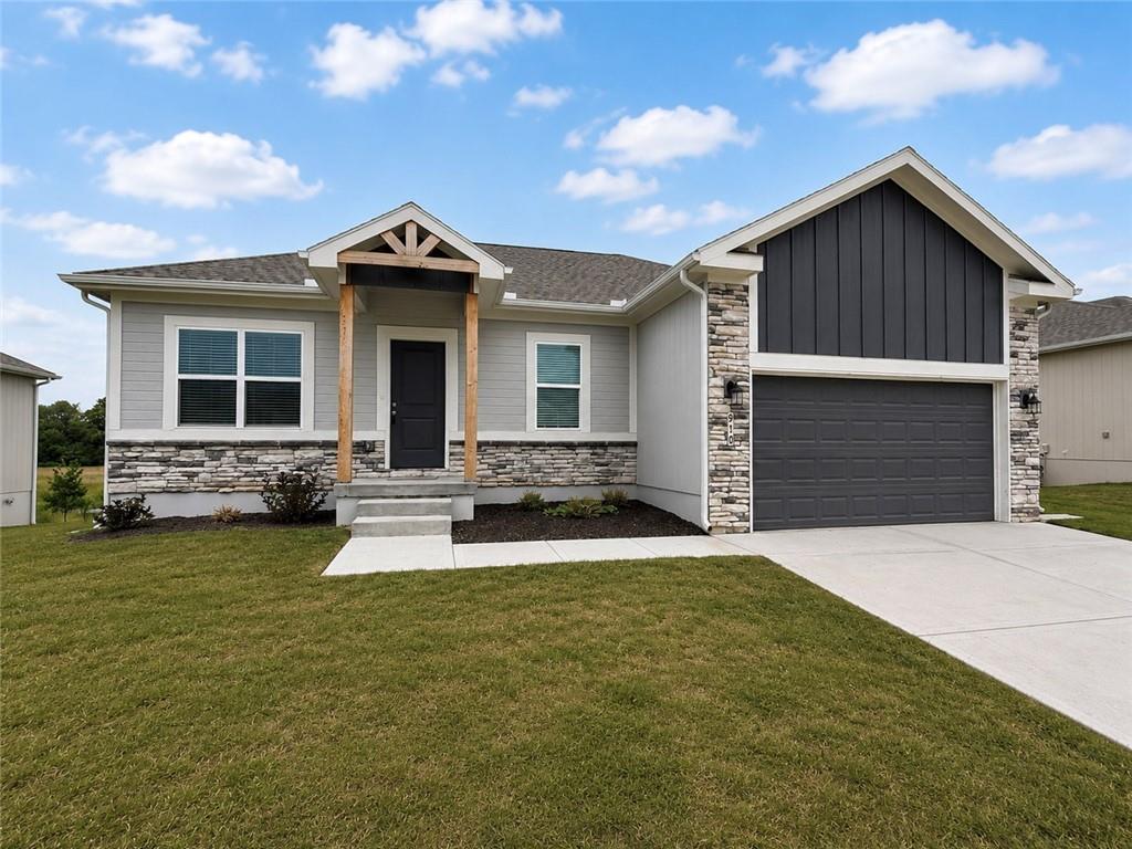 Photo of 910 SW Pintail Drive