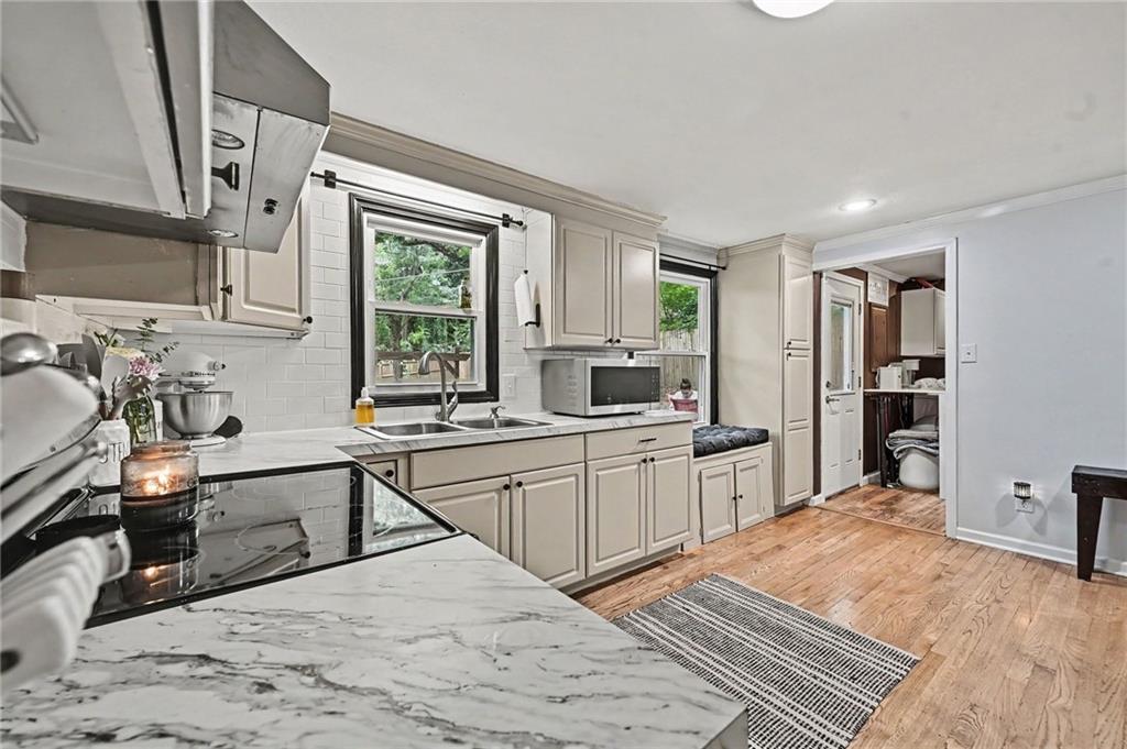 Photo 6 of 2509 NE 46th Terrace