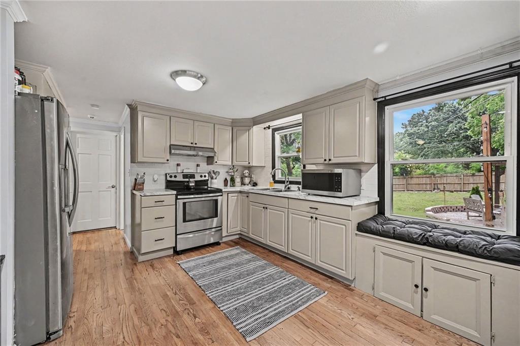 Photo 7 of 2509 NE 46th Terrace