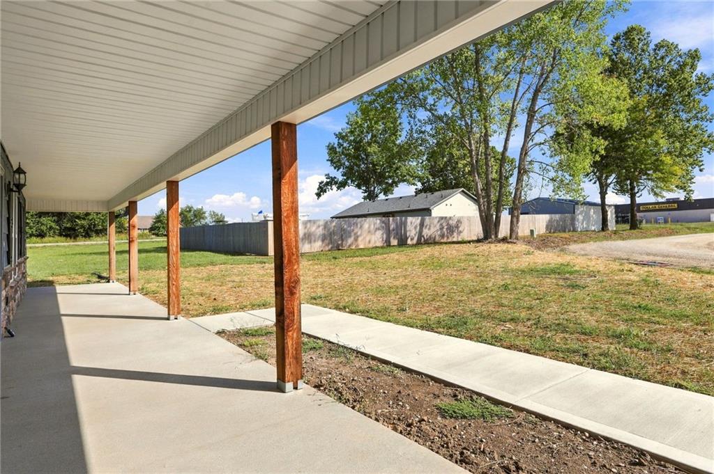Photo 5 of 1152 Lafayette Drive