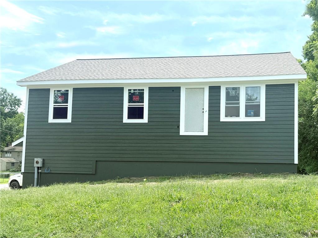 Photo of 800 SW South Avenue in Blue Springs, MO