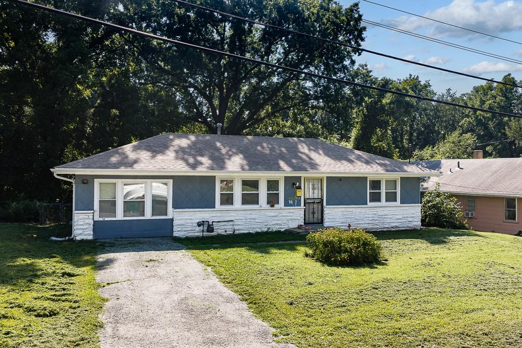 Photo of 3055 N 32nd Street