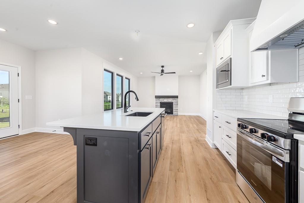 Photo 7 of 1627 N 156th Street