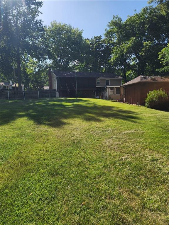 Photo 3 of 5819 Perry Lane