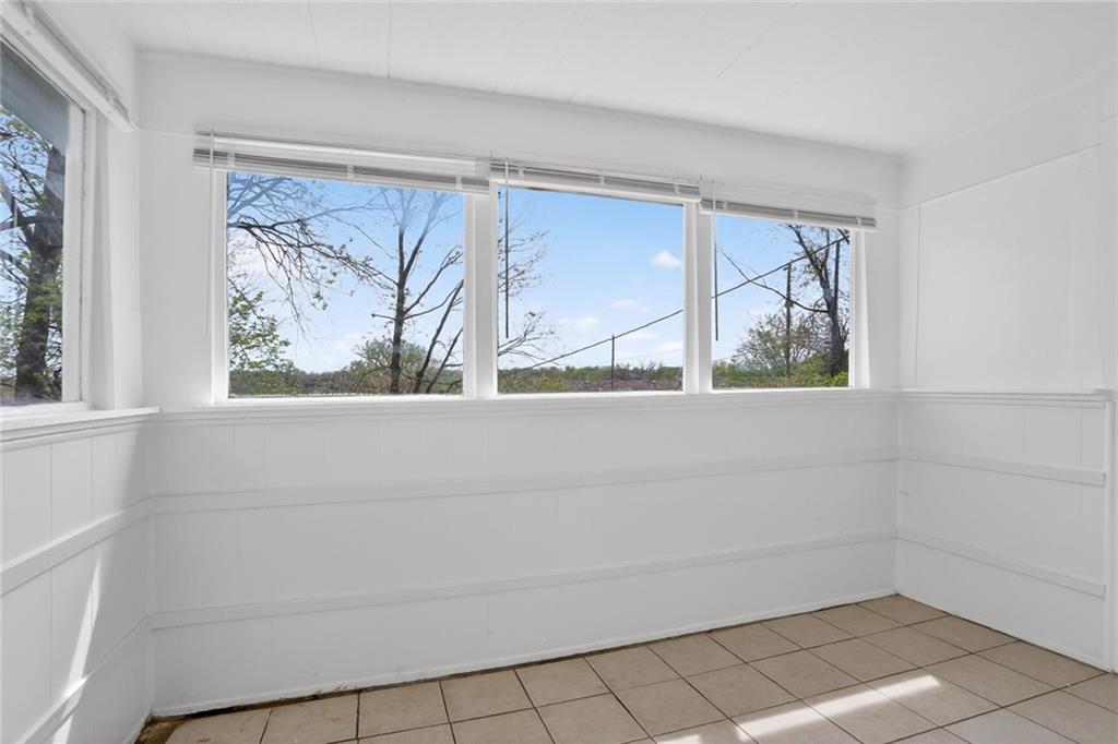 Photo 7 of 4121 E 56th Street