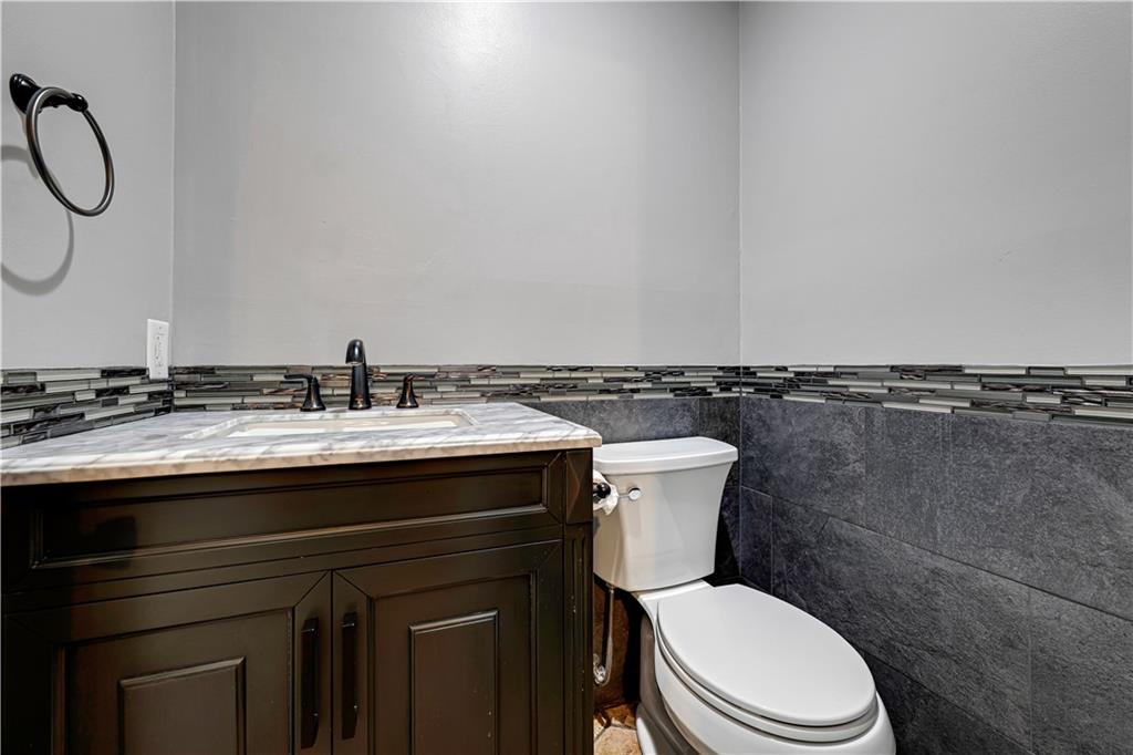 Photo 6 of 10225 Conser Street