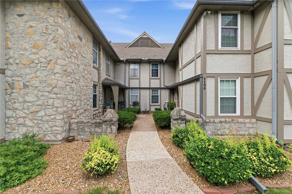 Photo 2 of 1121 NW 12th Street #C